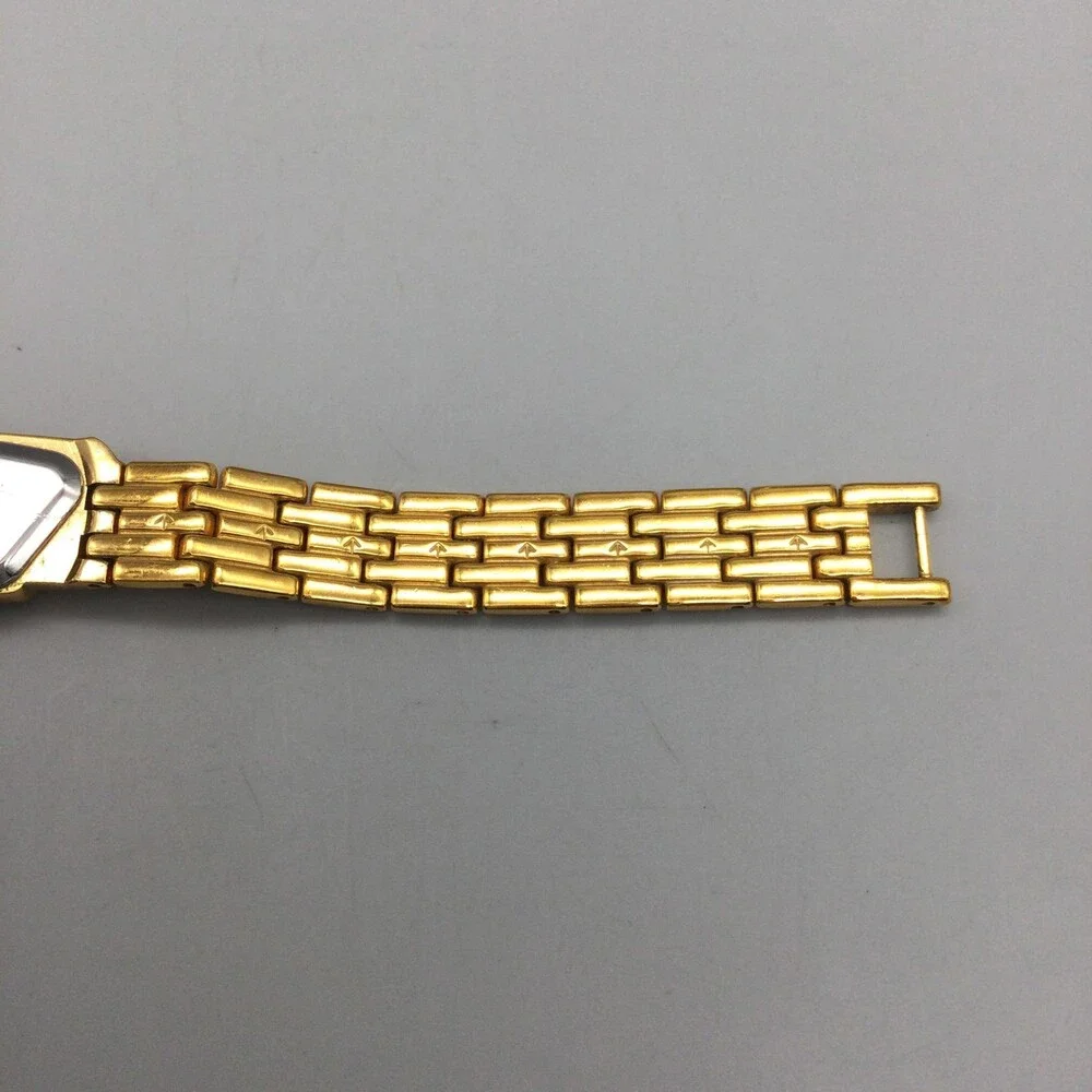 Seiko 22E20-7399 Womens Watch 14mm MOP Gold Tone Diamond New Battery 6.5